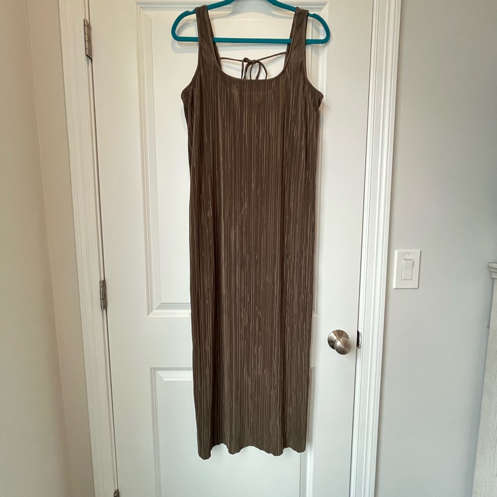 Lou & Grey Plisse Tie Back Tank Maxi Dress